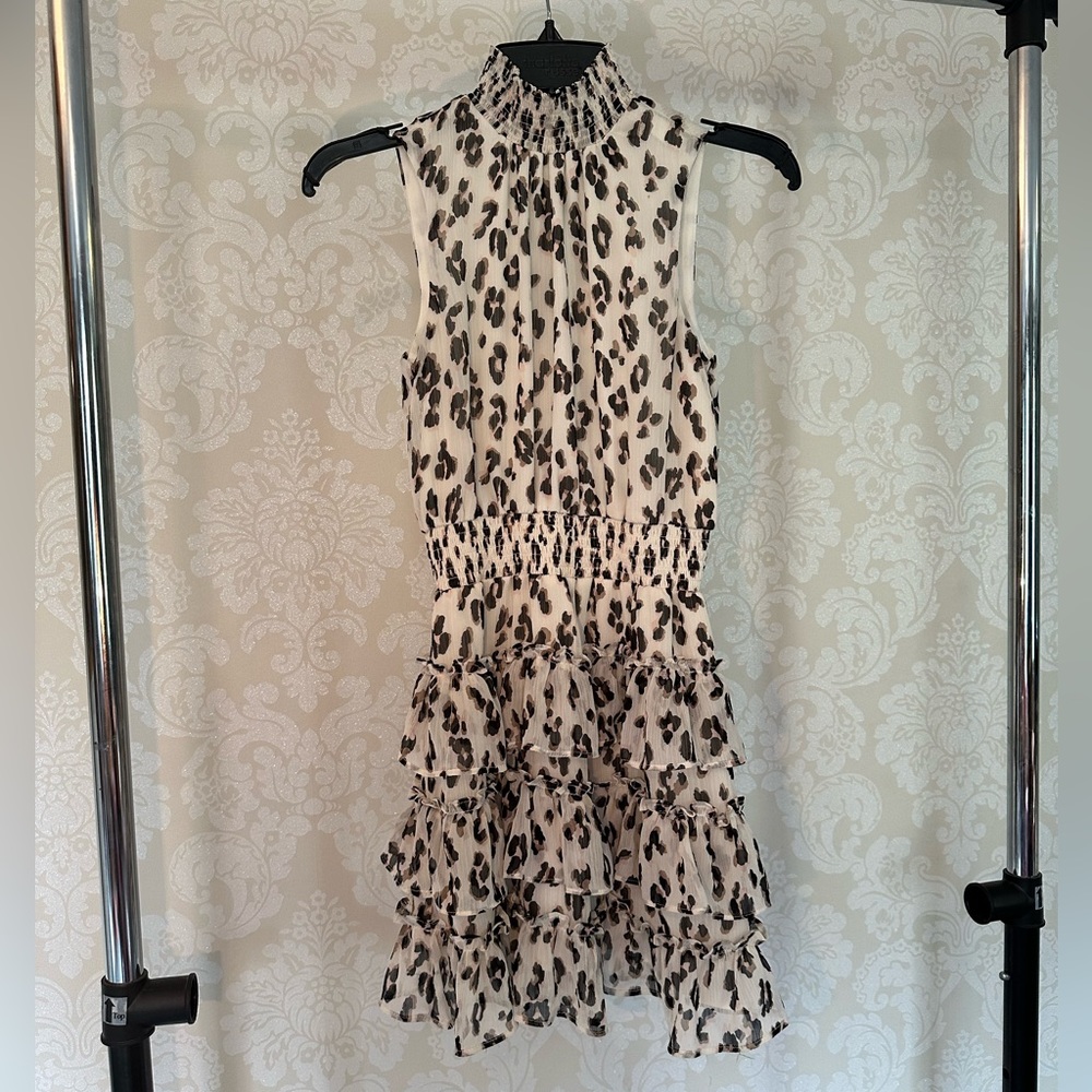 XS EXPRESS dress. Short.